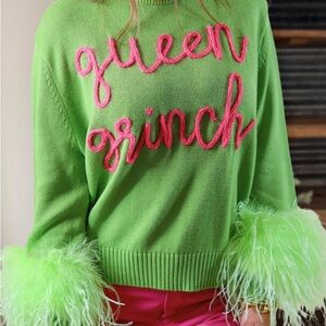 Queen of Sparkles Green 'Queen Grinch' Sweater w-Feathers S EUC